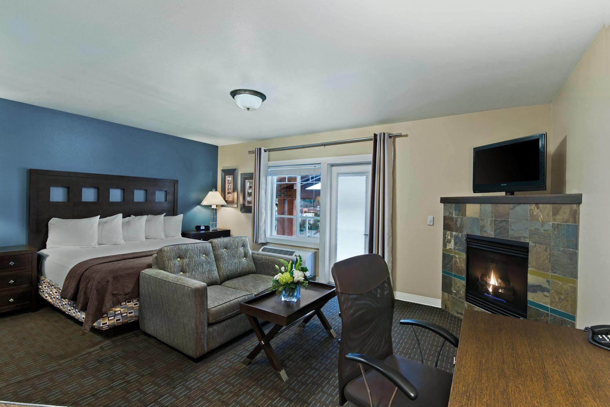 Oxford Suites Силвърдейл Екстериор снимка